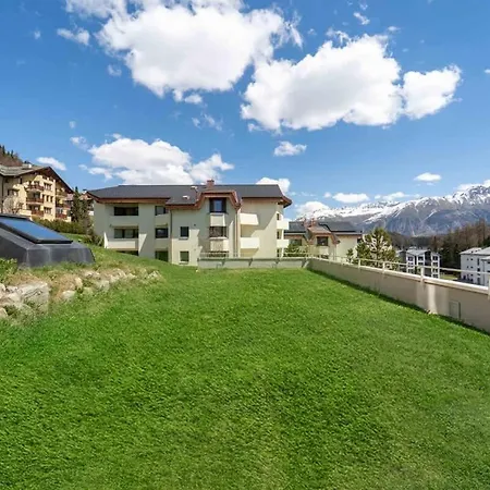 Penthouse With 4bedr Sauna And Parking Casa de Férias