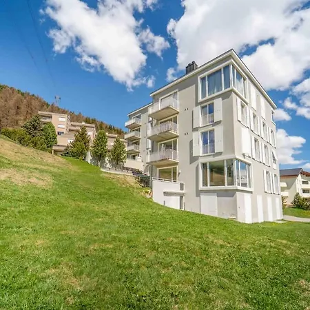 Casa de Férias Penthouse With 4bedr Sauna And Parking